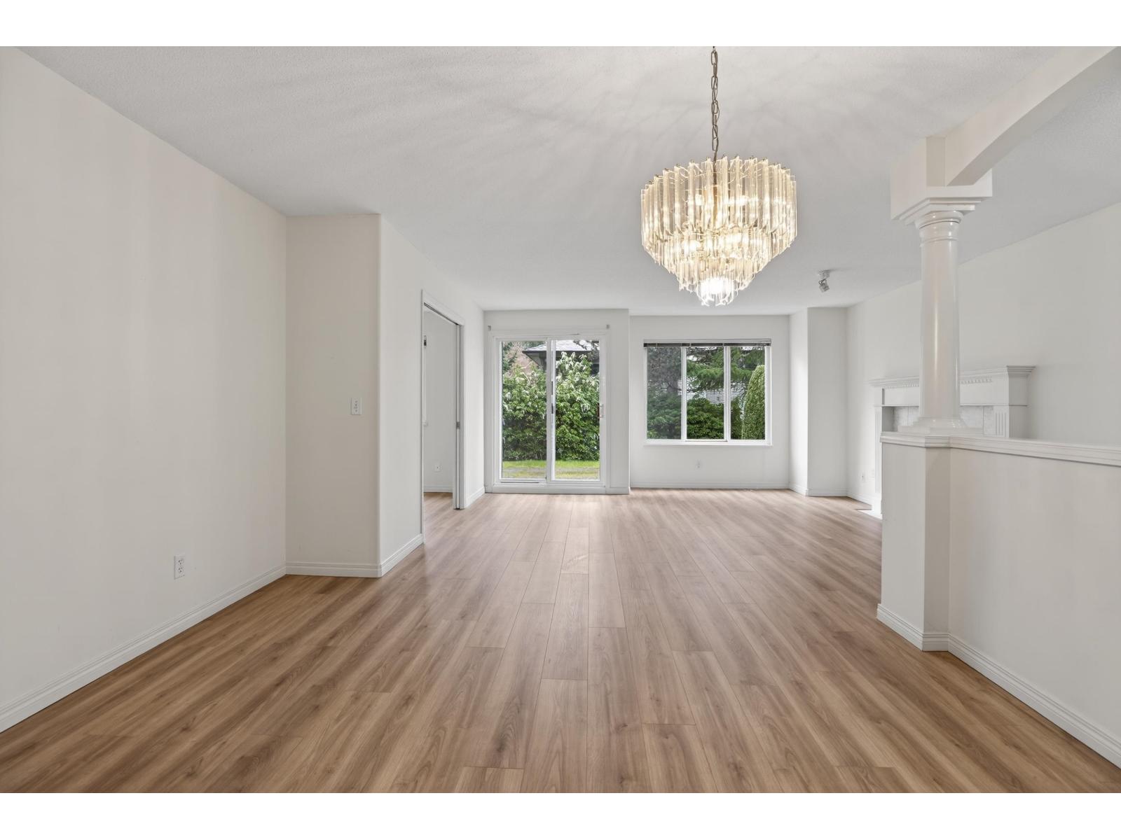 216 13888 70 Avenue, Surrey, British Columbia  V3W 0R8 - Photo 4 - R3104628