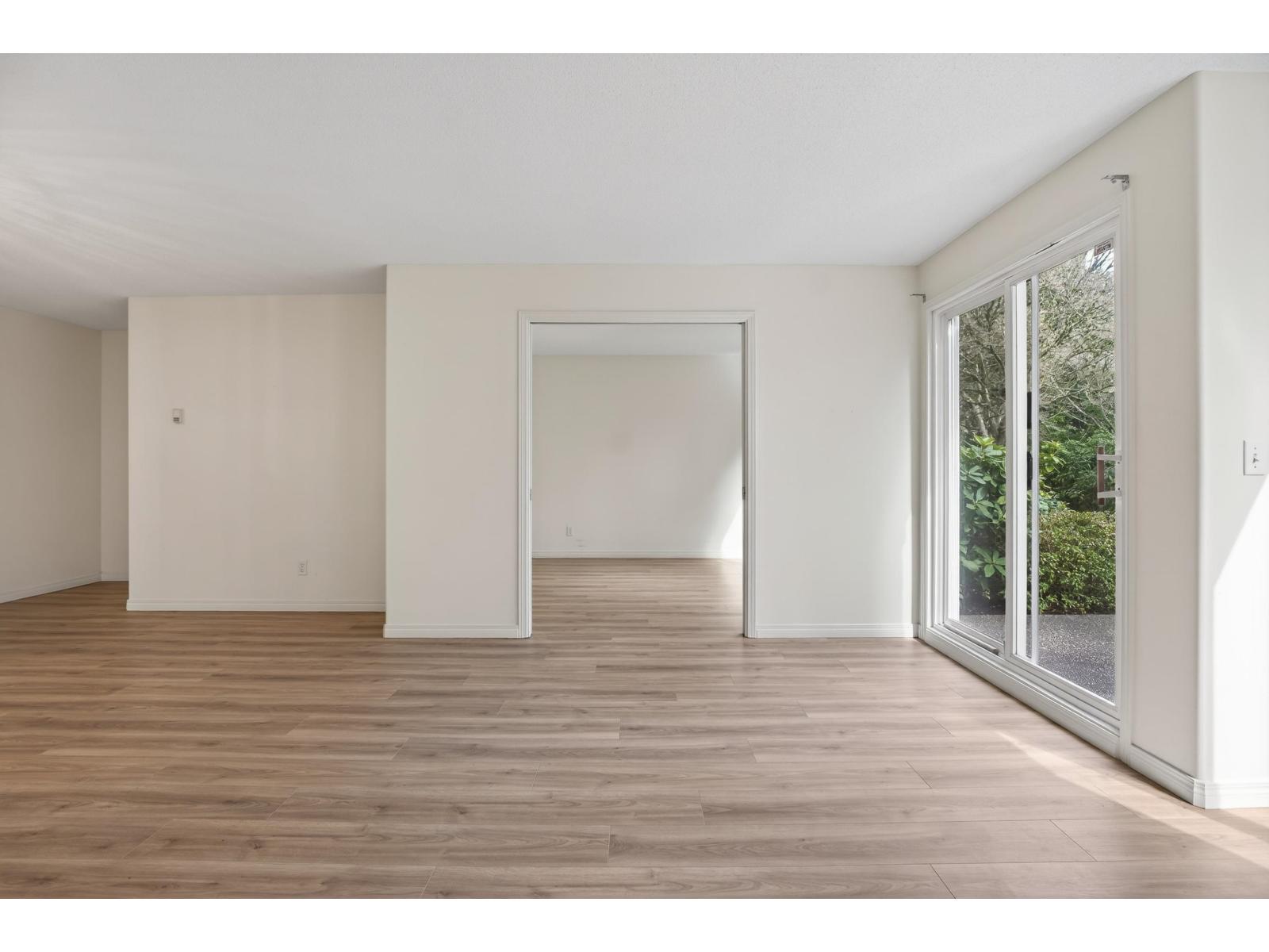 216 13888 70 Avenue, Surrey, British Columbia  V3W 0R8 - Photo 7 - R3104628