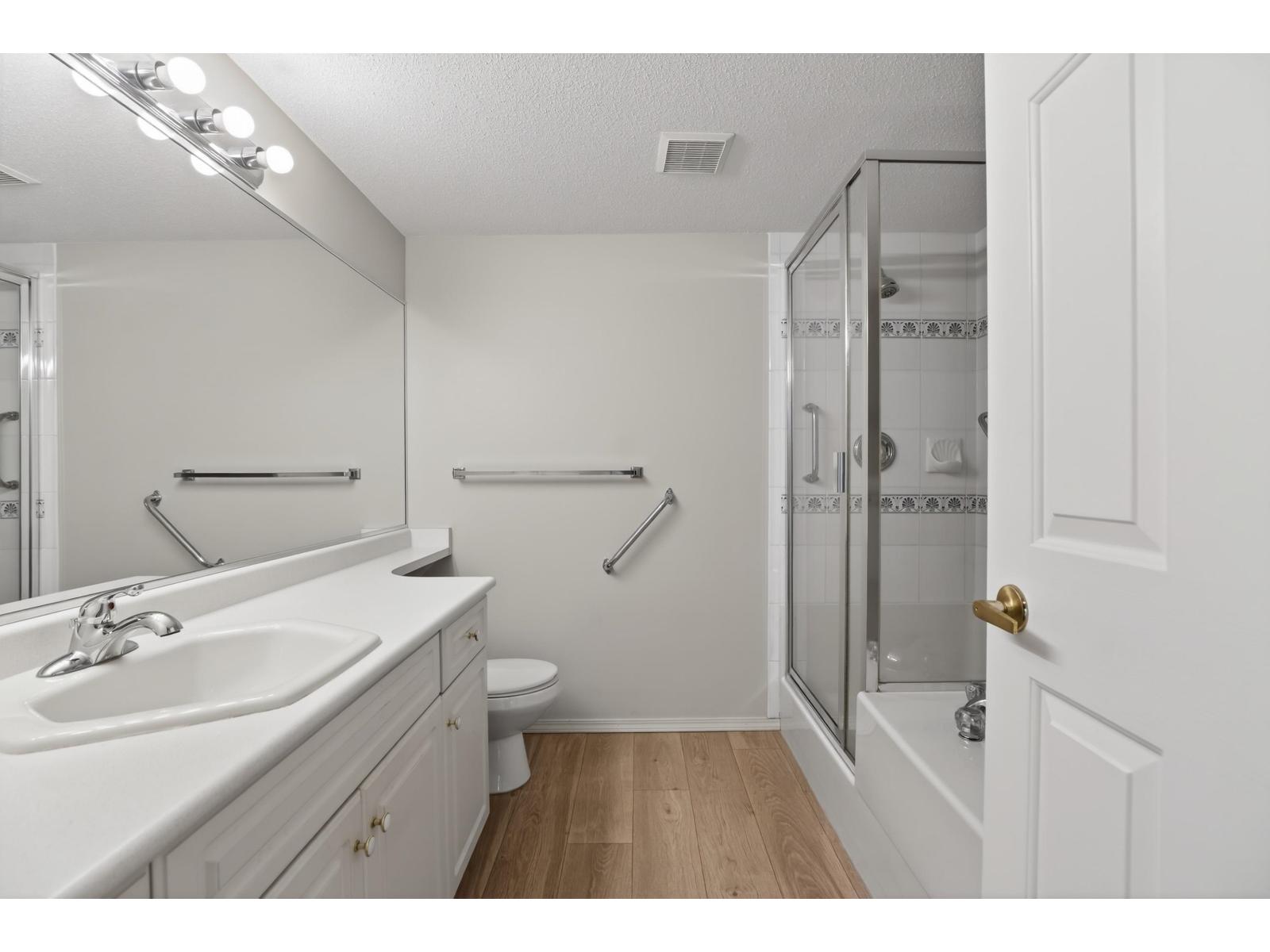 216 13888 70 Avenue, Surrey, British Columbia  V3W 0R8 - Photo 21 - R3104628