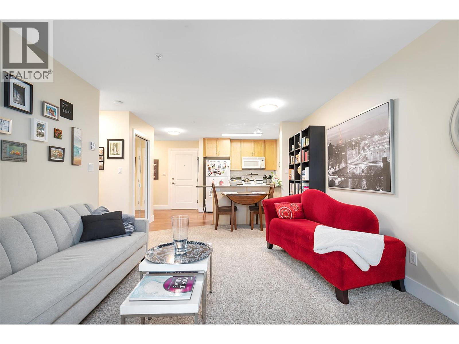256 Hastings Avenue Unit# 301 Penticton, BC V2A2V6_5