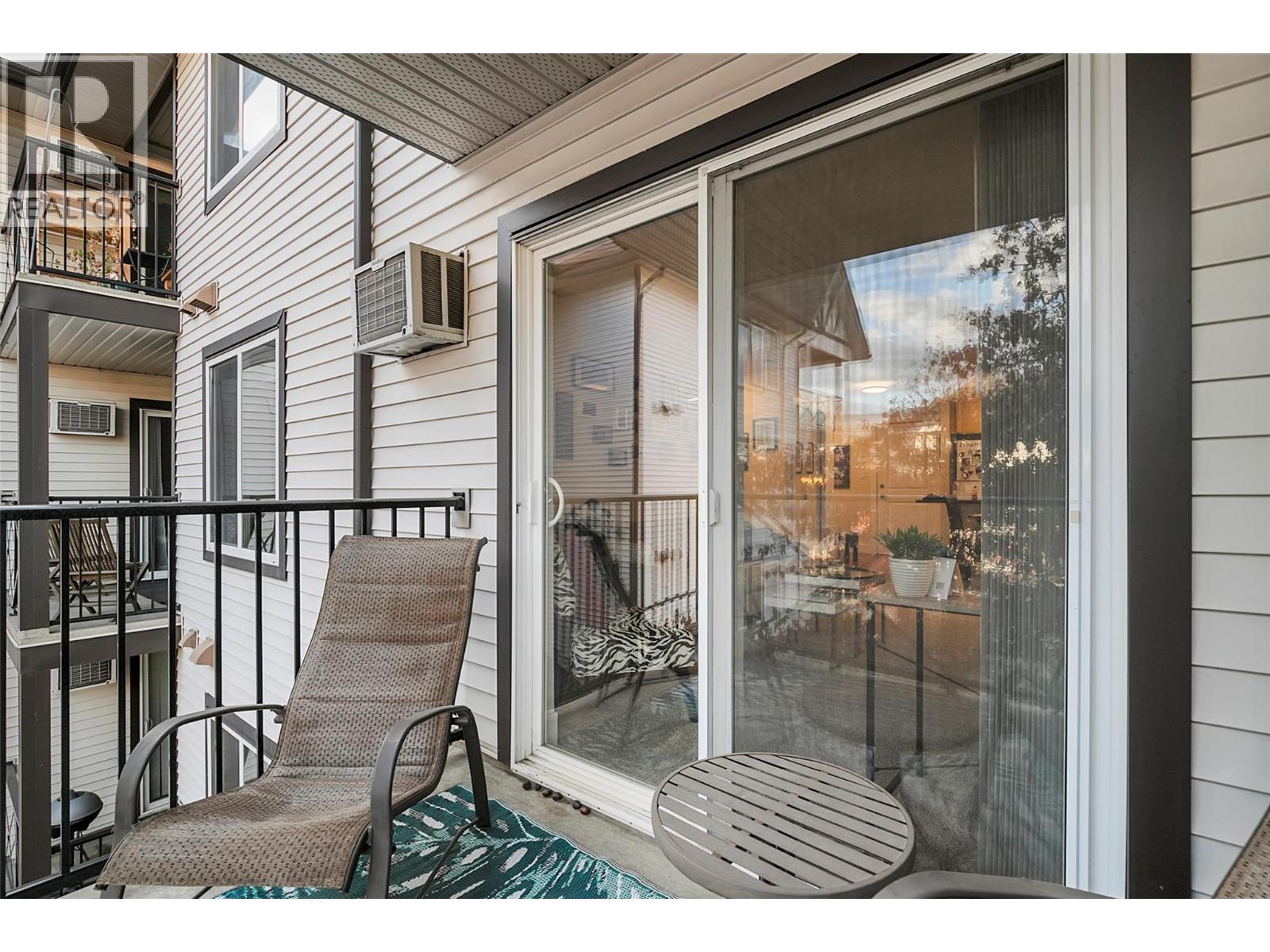 256 Hastings Avenue Unit# 301 Penticton, BC V2A2V6_20