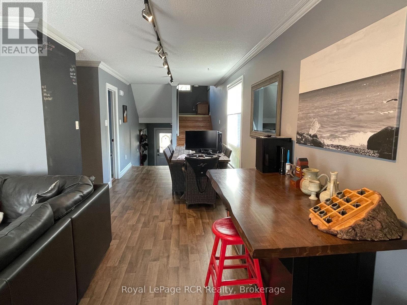 409 Thomas Street, Clearview, Ontario L0M 1S0 - Photo 16 - S12940650