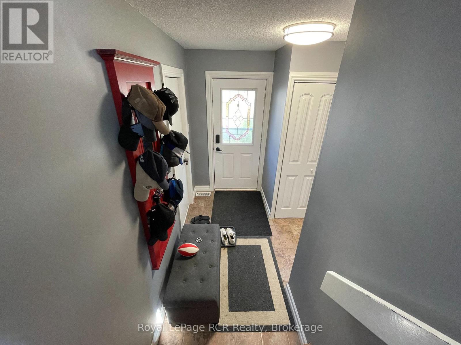 409 Thomas Street, Clearview, Ontario L0M 1S0 - Photo 4 - S12940650