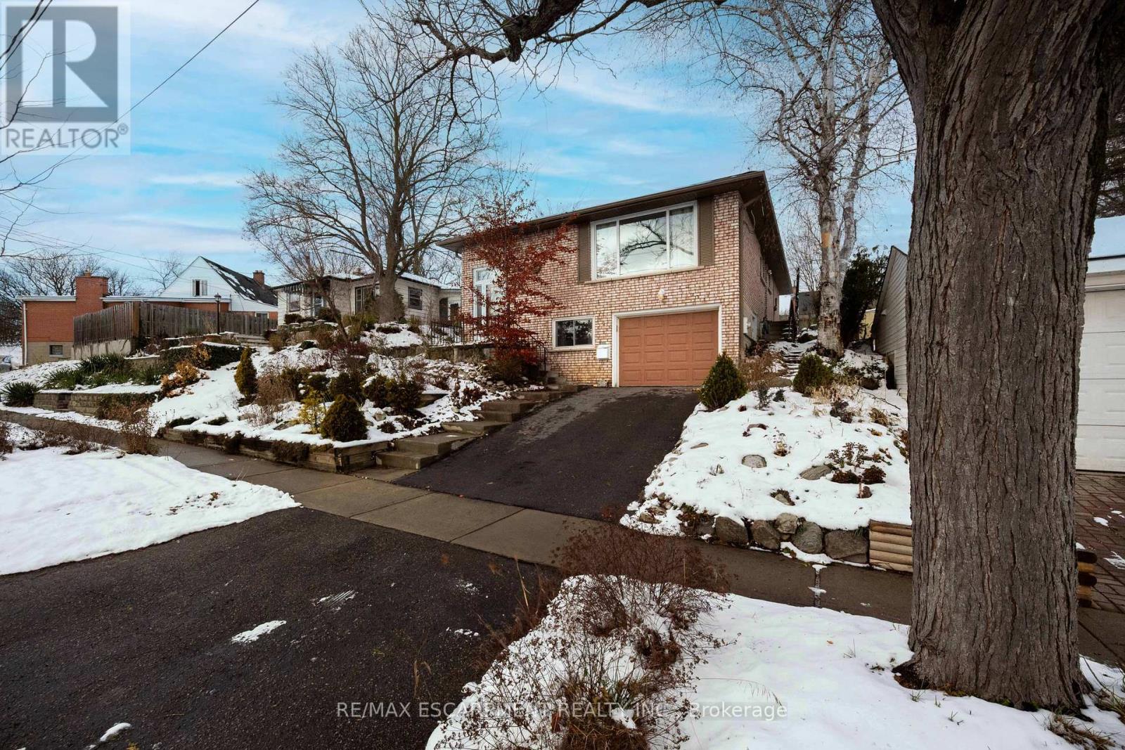 133 Burwell Street, Brantford, Ontario  N3T 4V2 - Photo 13 - X12596970