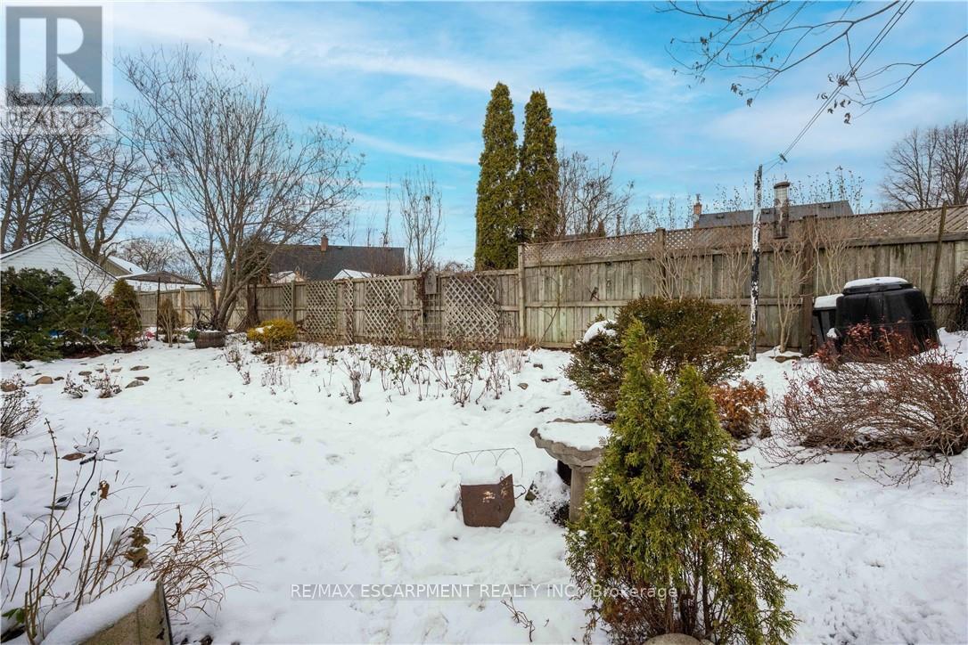 133 Burwell Street, Brantford, Ontario  N3T 4V2 - Photo 29 - X12596970