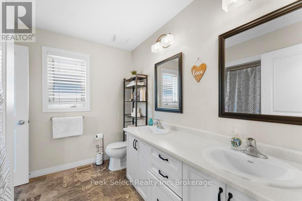 112 Edison Street, St. Marys, Ontario N4X 0A8 - Photo 23 - X12940782