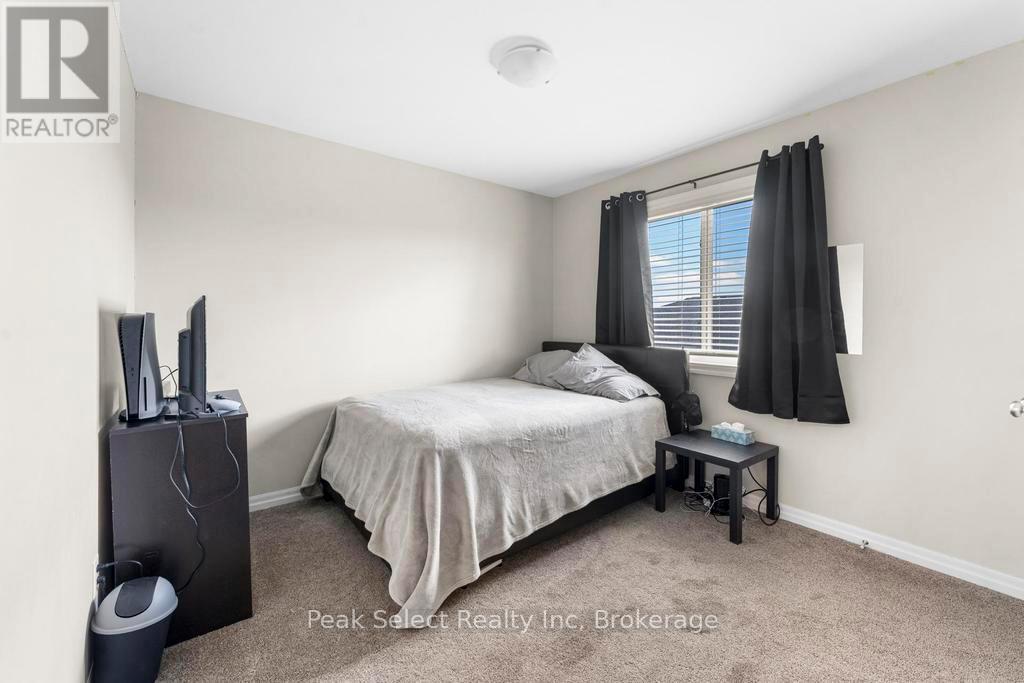 112 Edison Street, St. Marys, Ontario N4X 0A8 - Photo 26 - X12940782