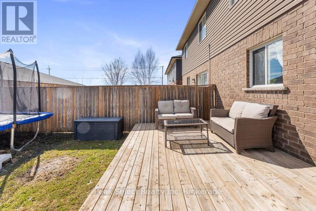 112 Edison Street, St. Marys, Ontario N4X 0A8 - Photo 29 - X12940782