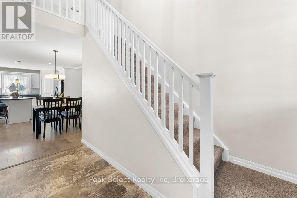 112 Edison Street, St. Marys, Ontario N4X 0A8 - Photo 6 - X12940782