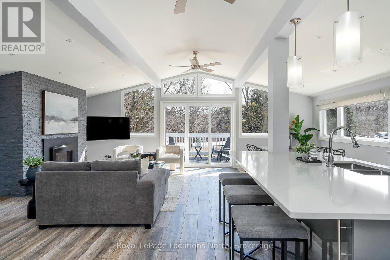 129 Scandia Lane, Blue Mountains, Ontario  N0H 2E0 - Photo 21 - X12940792