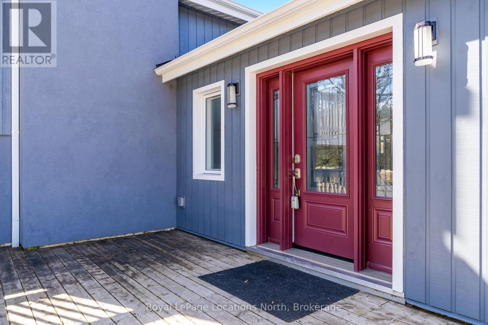 129 Scandia Lane, Blue Mountains, Ontario  N0H 2E0 - Photo 6 - X12940792