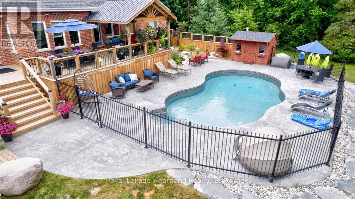 36241 Gore Road, South Huron, Ontario  N0M 1T0 - Photo 35 - X12940824