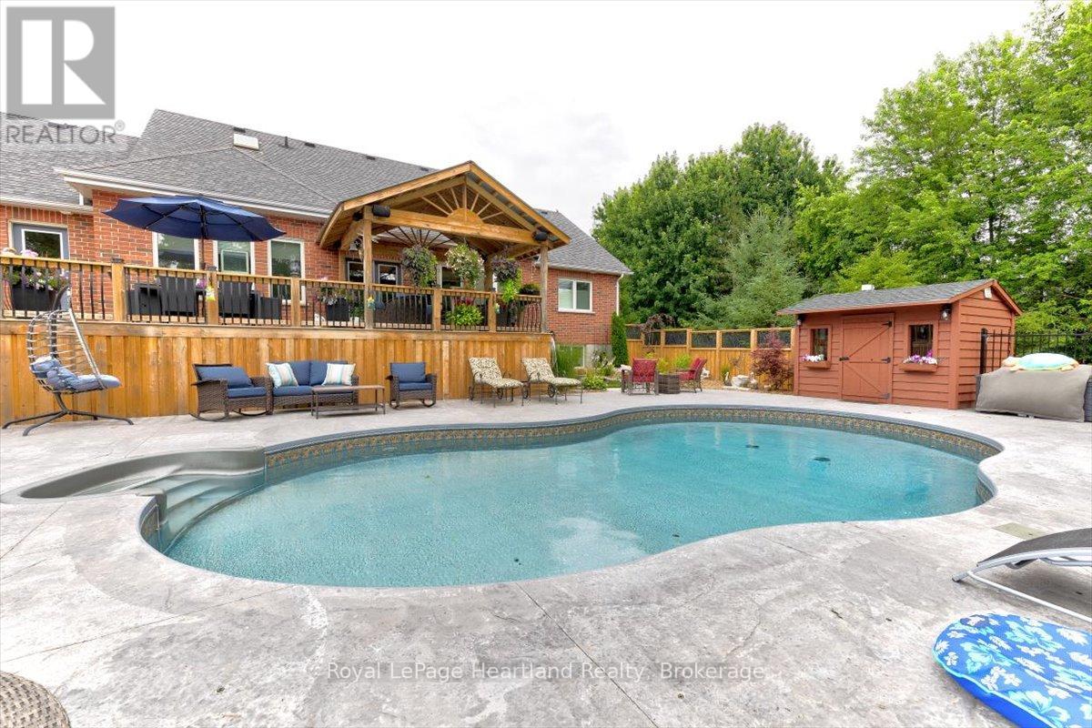 36241 Gore Road, South Huron, Ontario  N0M 1T0 - Photo 48 - X12940824