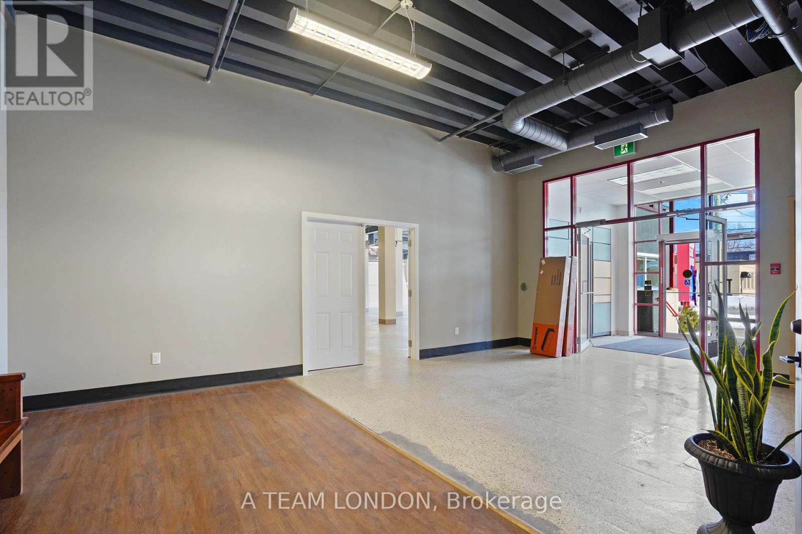 Unit B - 197 Adelaide Street S, London South, Ontario  N5Z 3K7 - Photo 10 - X12636618