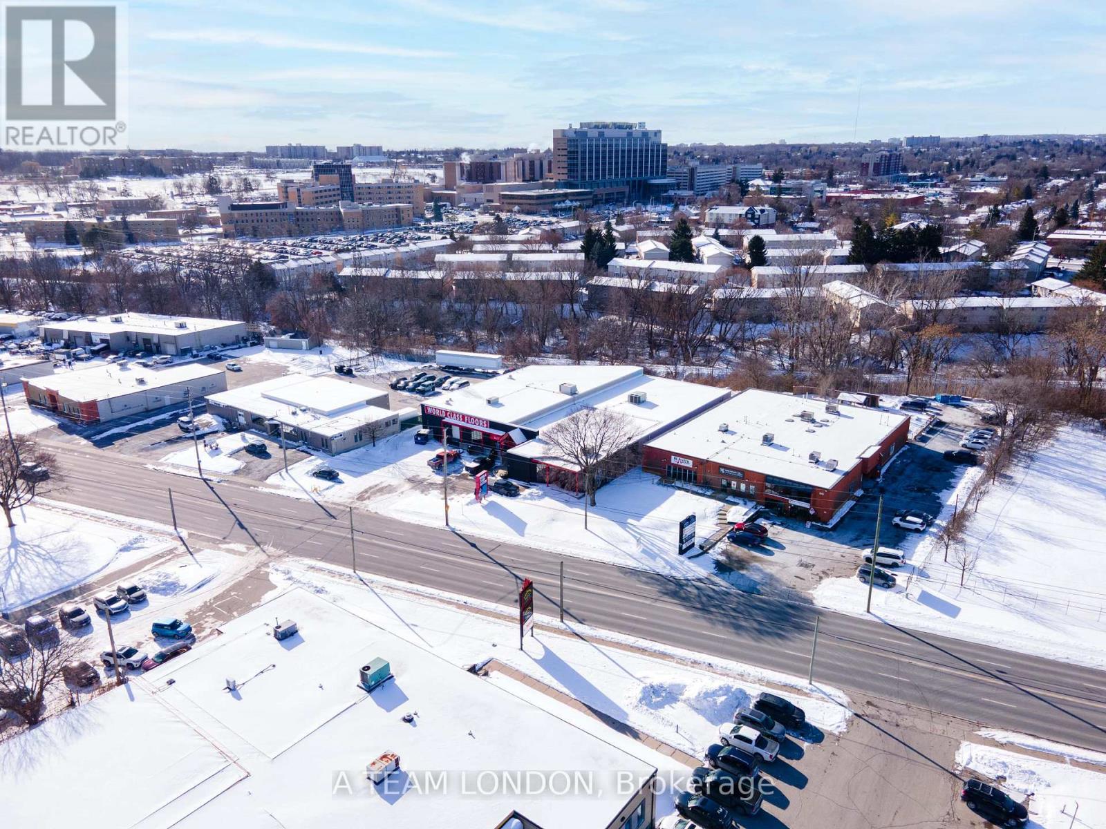 Unit B - 197 Adelaide Street S, London South, Ontario  N5Z 3K7 - Photo 33 - X12636618