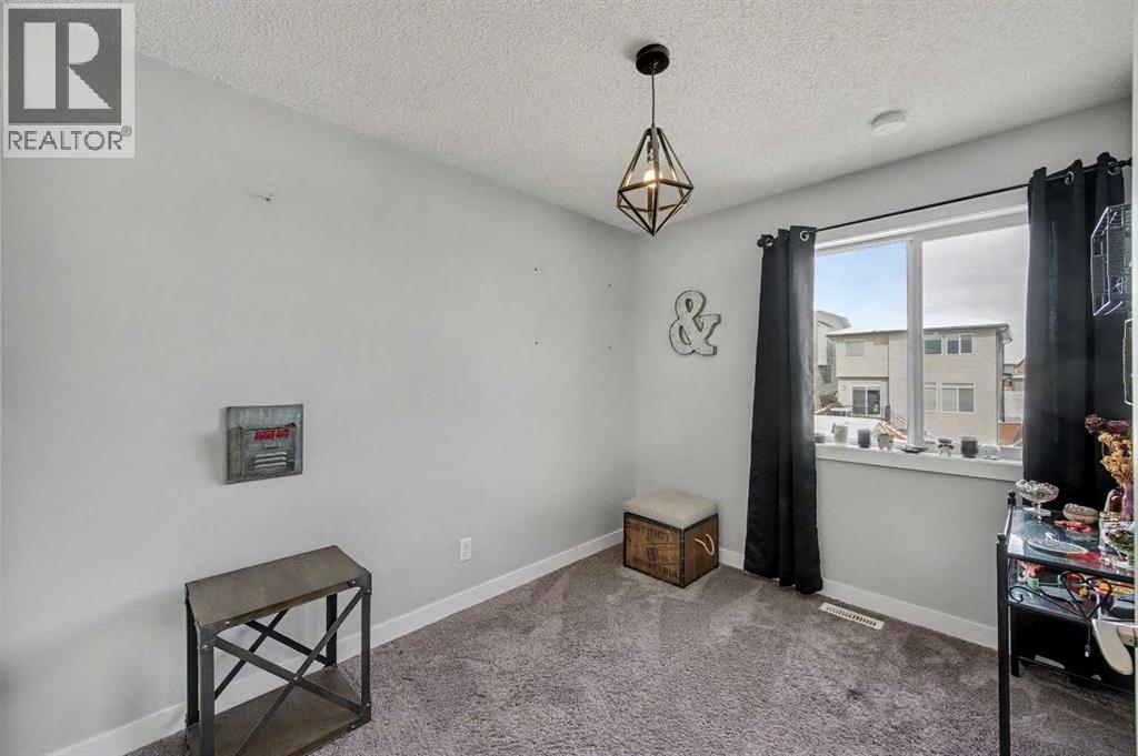 38 Sage Bluff Gate Nw, Calgary, Alberta  T3R 0Y9 - Photo 19 - A2297224