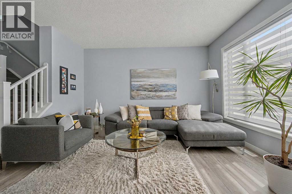 38 Sage Bluff Gate Nw, Calgary, Alberta  T3R 0Y9 - Photo 4 - A2297224