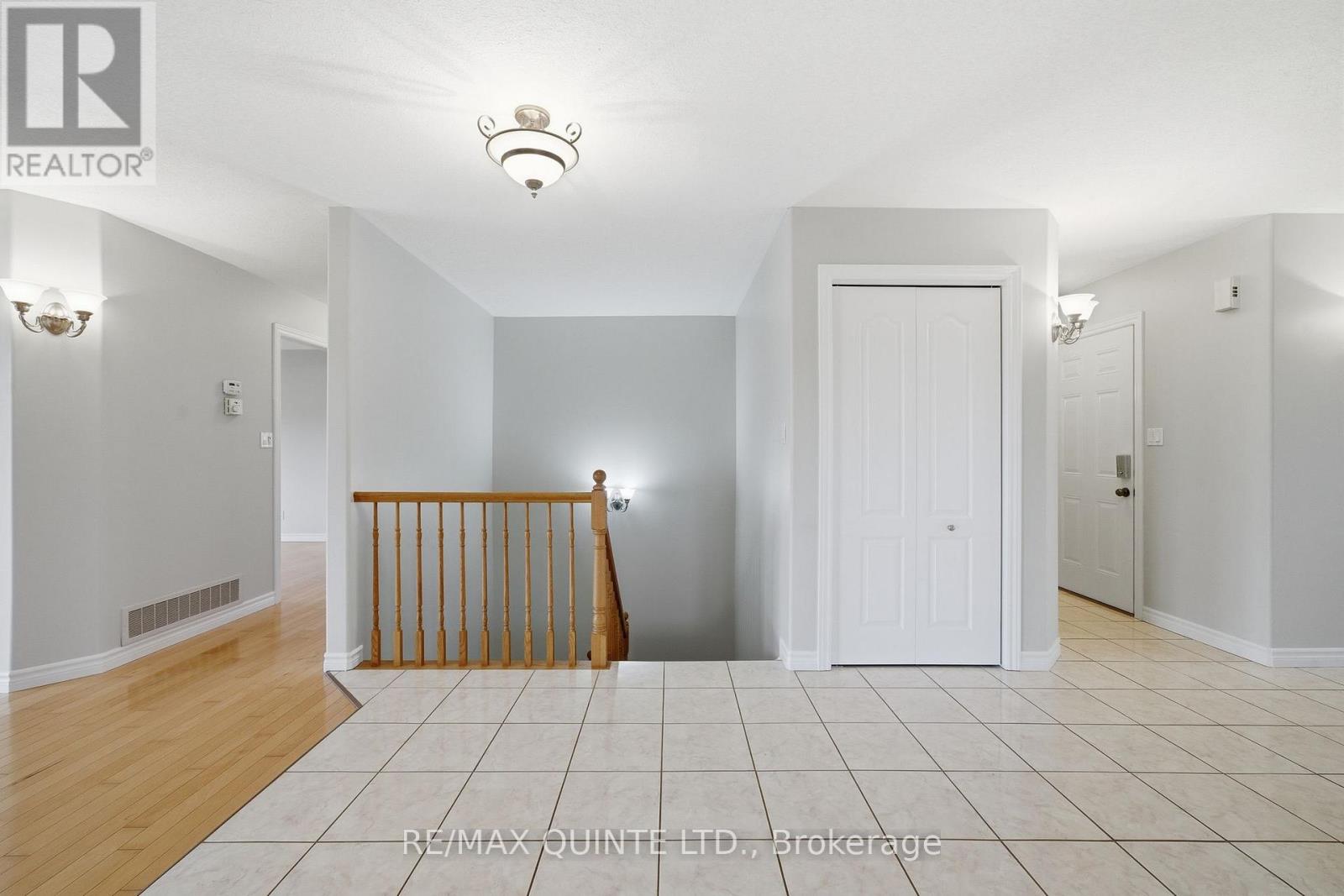 24 Britton Place, Belleville, Ontario  K8P 5N5 - Photo 20 - X12940676