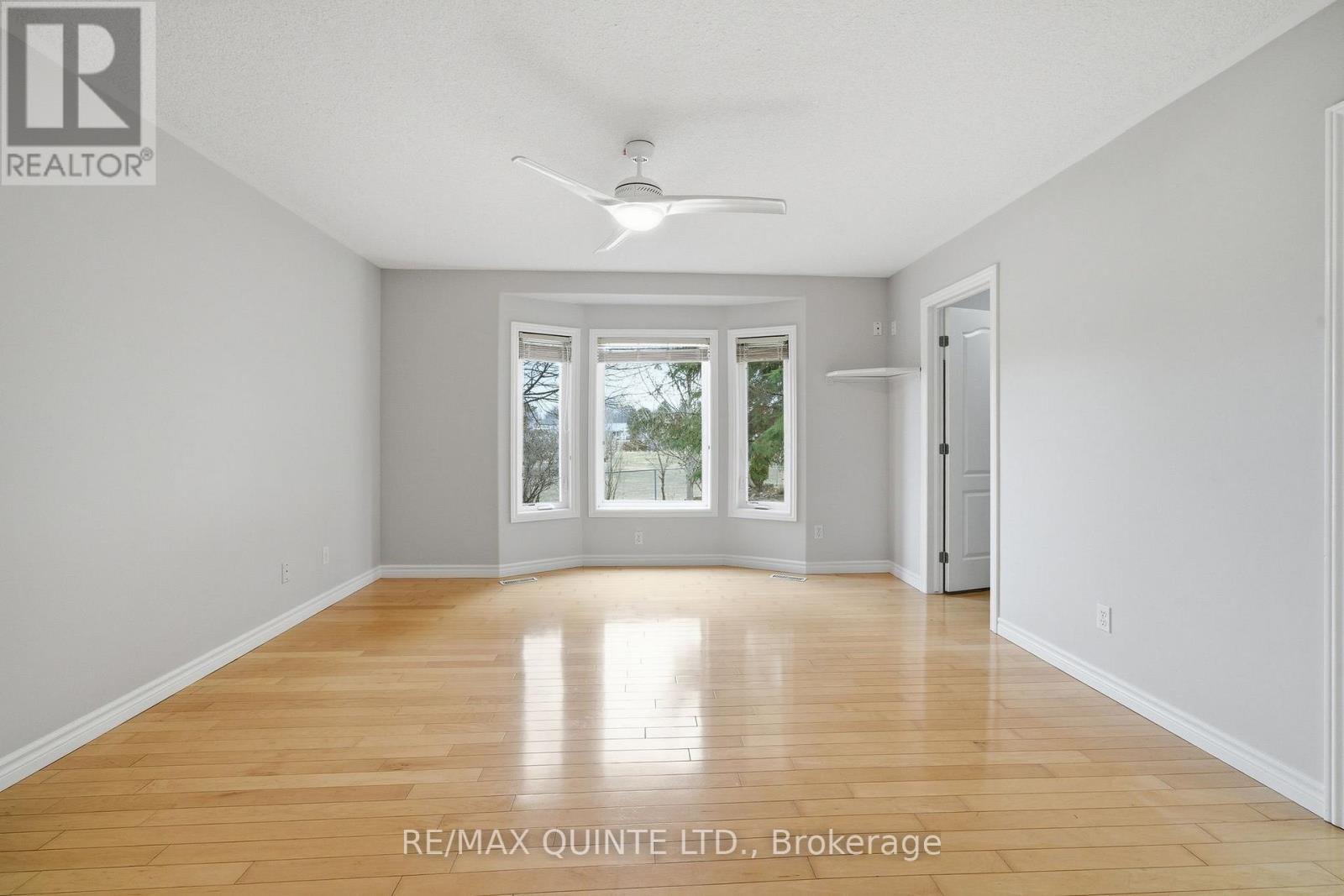 24 Britton Place, Belleville, Ontario  K8P 5N5 - Photo 27 - X12940676