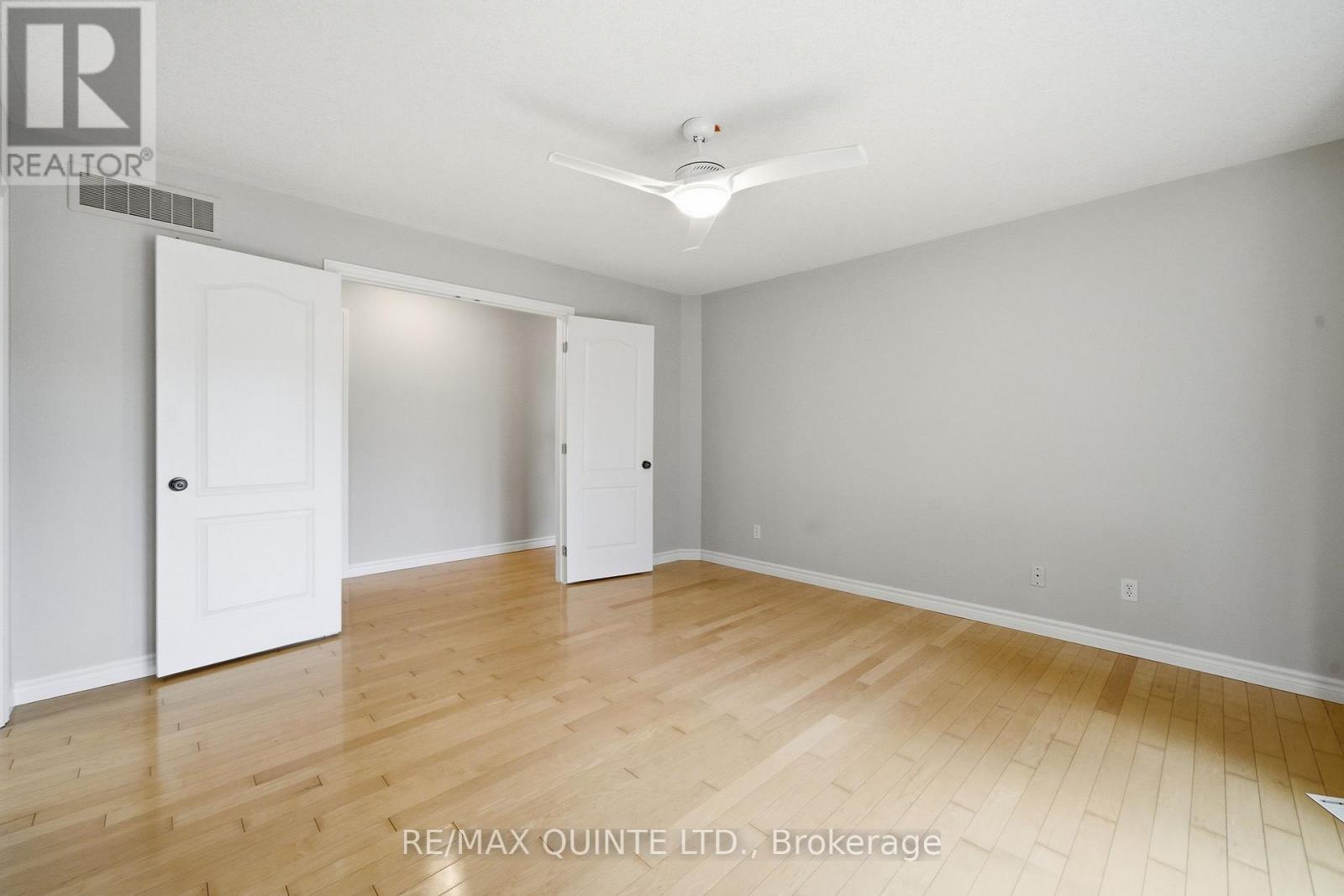 24 Britton Place, Belleville, Ontario  K8P 5N5 - Photo 29 - X12940676