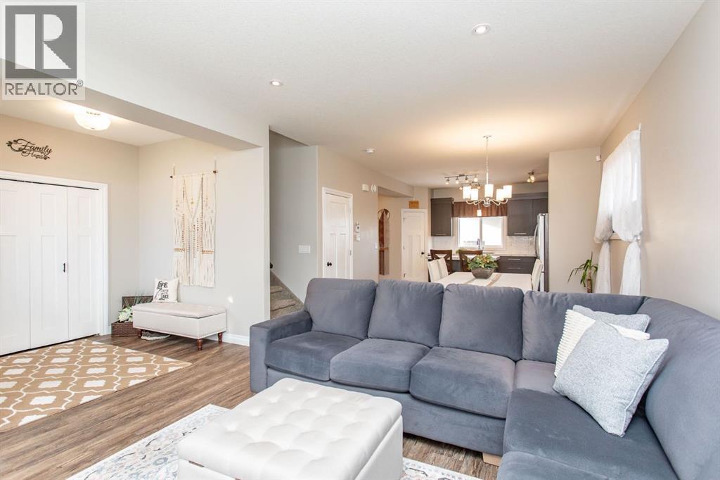 178 Truant Crescent, Red Deer, Alberta  T4P 0S8 - Photo 5 - A2292309