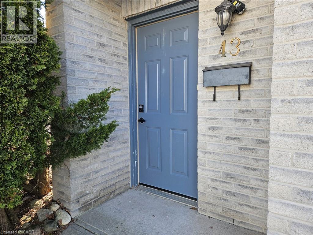 589 Beechwood Drive Unit# 43, Waterloo, Ontario  N2T 2K9 - Photo 3 - 40804108