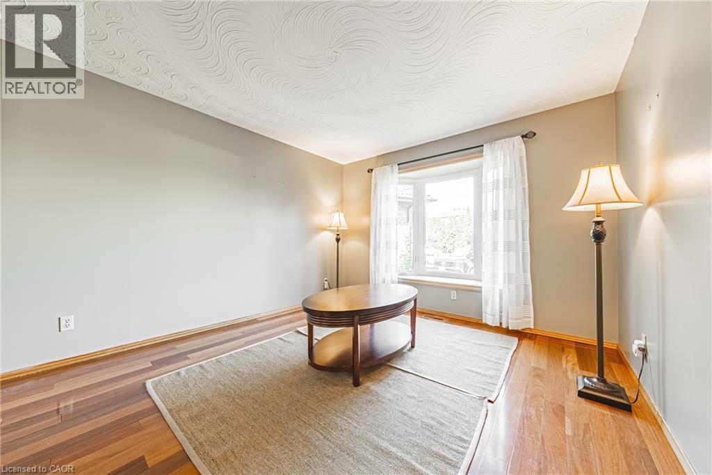 19 Glenhaven Court, Hamilton, Ontario  L9C 7G4 - Photo 4 - 40816173