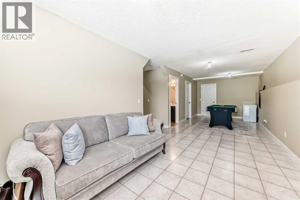 67 Bridleglen Manor Sw, Calgary, Alberta  T2Y 3X1 - Photo 28 - A2293396
