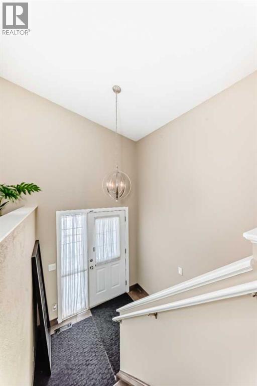 67 Bridleglen Manor Sw, Calgary, Alberta  T2Y 3X1 - Photo 4 - A2293396