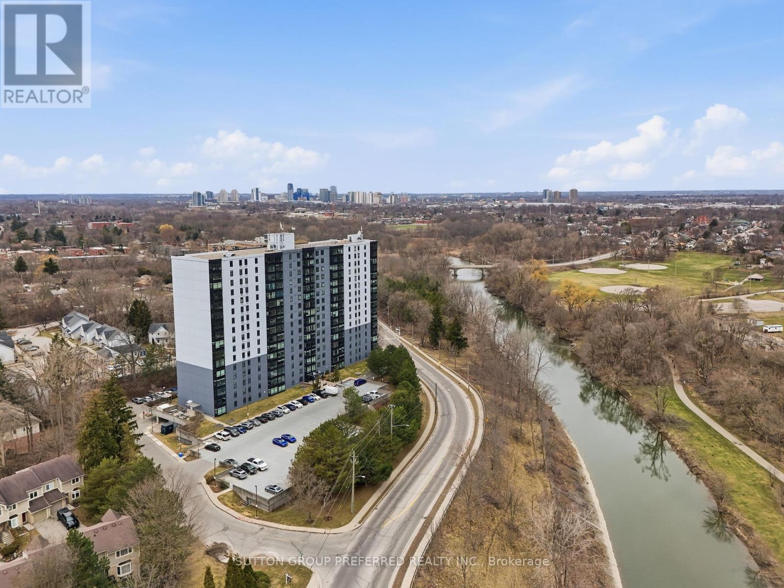 1615 - 45 Pond Mills Road, London South, Ontario  N5Z 4W5 - Photo 2 - X12940714