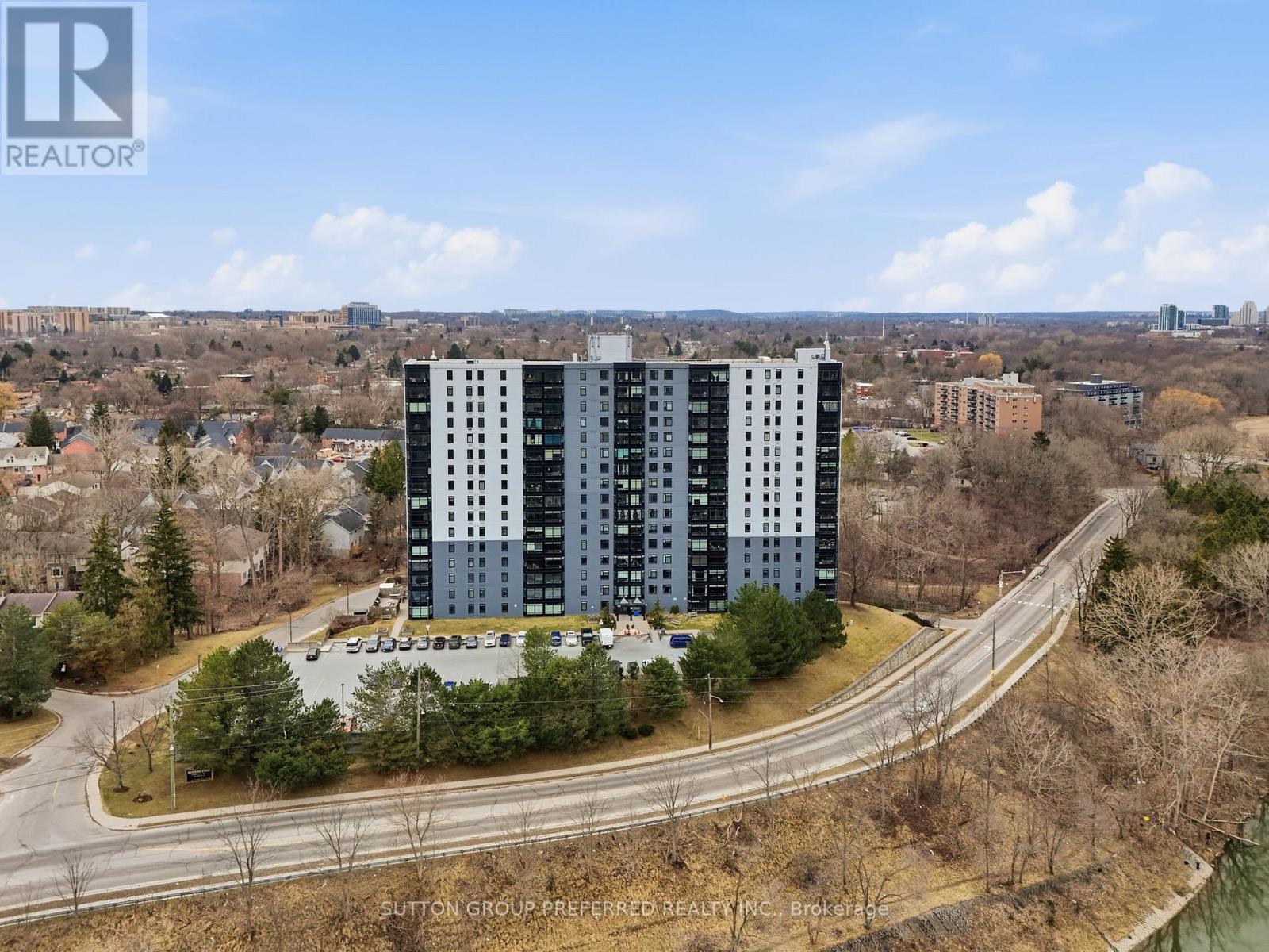 1615 - 45 Pond Mills Road, London South, Ontario  N5Z 4W5 - Photo 3 - X12940714