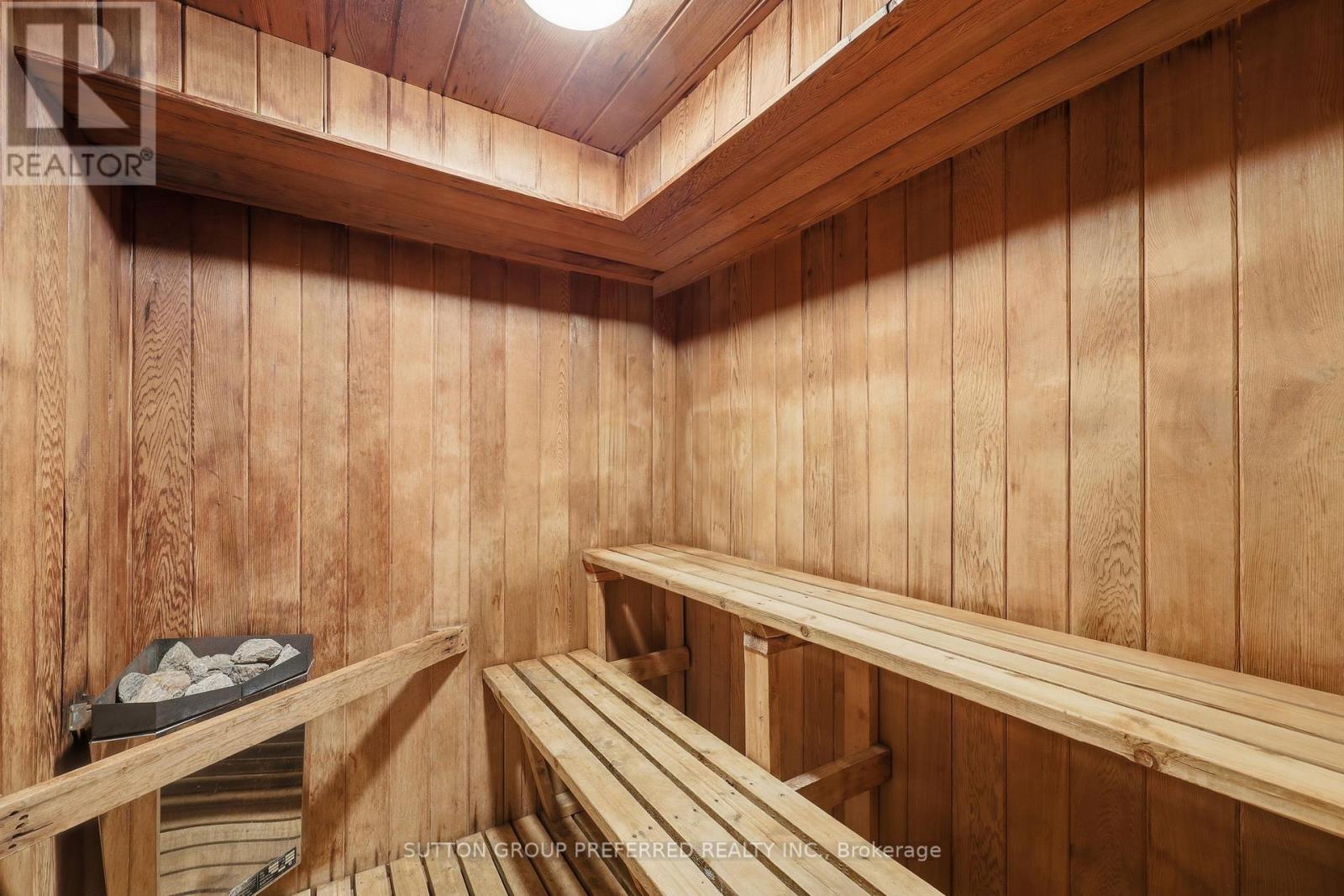 1615 - 45 Pond Mills Road, London South, Ontario  N5Z 4W5 - Photo 31 - X12940714