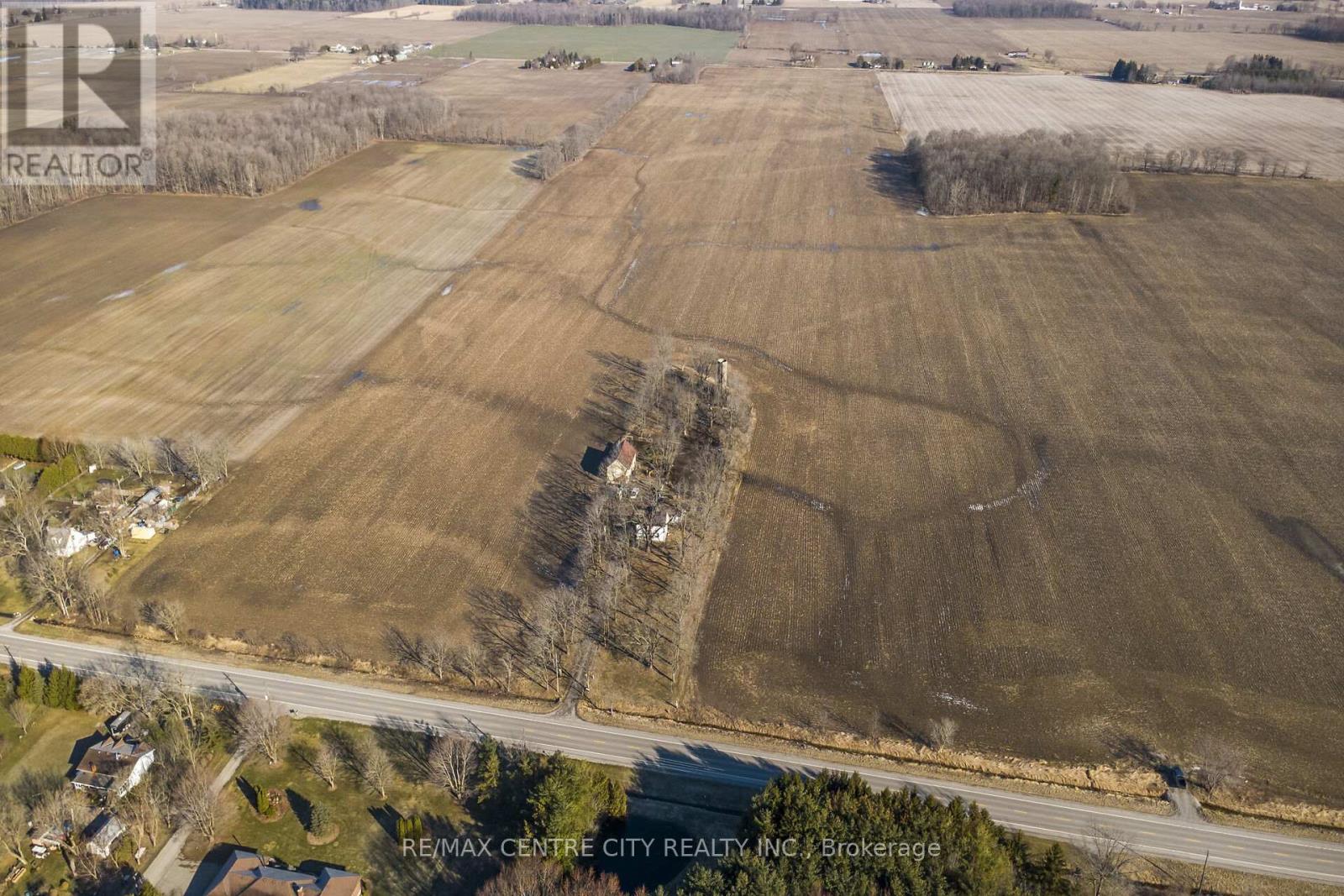 1213 Thompson Road, Norfolk, Ontario  N0E 1Y0 - Photo 5 - X12940796