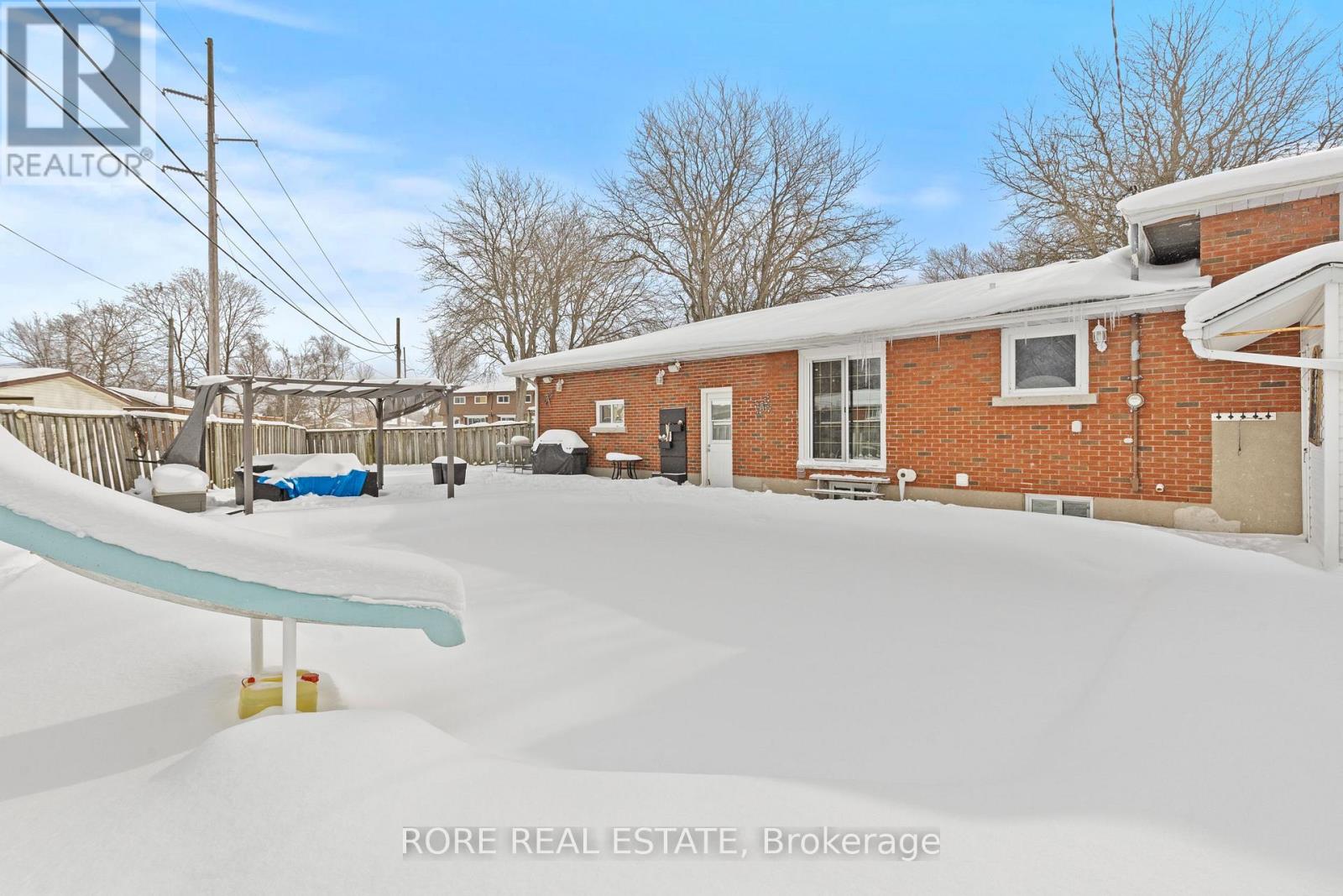 8842 Roosevelt Street, Niagara Falls, Ontario  L2G 7A2 - Photo 31 - X12927038