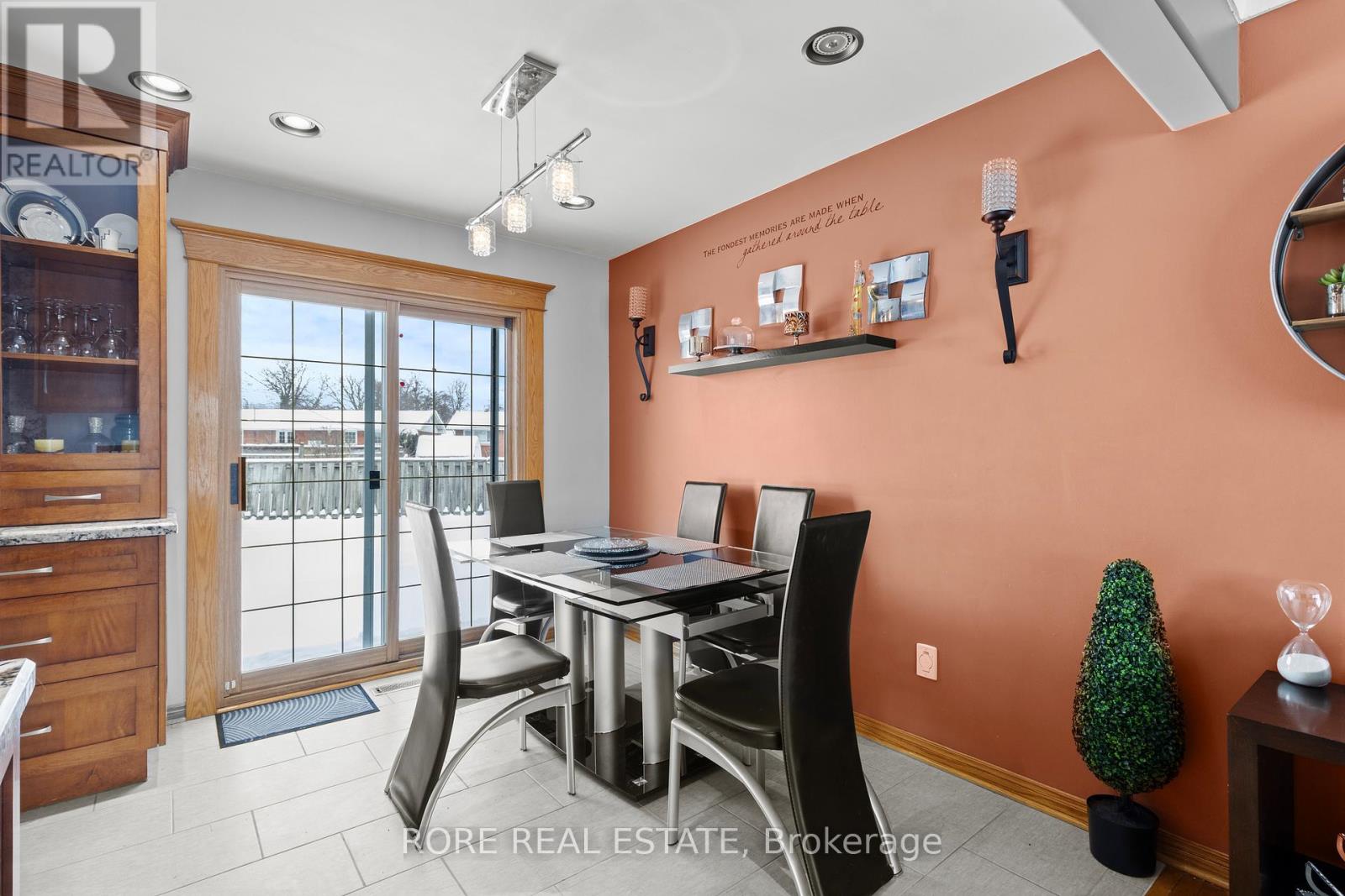 8842 Roosevelt Street, Niagara Falls, Ontario  L2G 7A2 - Photo 9 - X12927038