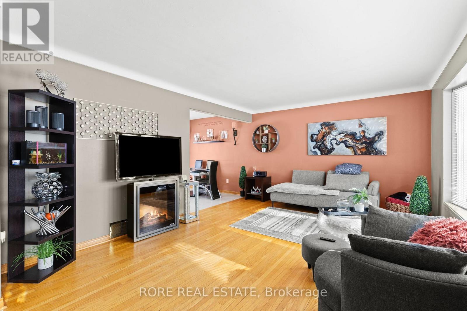 8842 Roosevelt Street, Niagara Falls, Ontario  L2G 7A2 - Photo 7 - X12927038