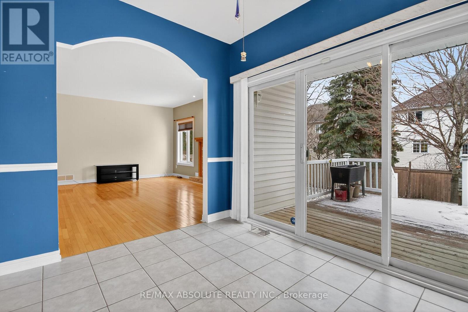 17 Ammolite Street, Ottawa, Ontario  K2S 1Y8 - Photo 10 - X12940700