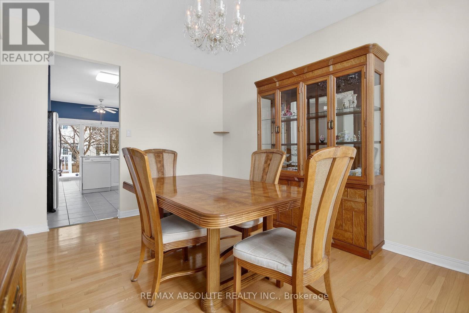 17 Ammolite Street, Ottawa, Ontario  K2S 1Y8 - Photo 18 - X12940700