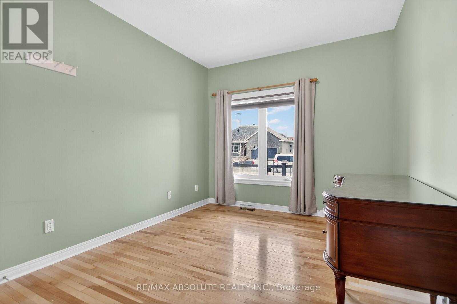 17 Ammolite Street, Ottawa, Ontario  K2S 1Y8 - Photo 29 - X12940700