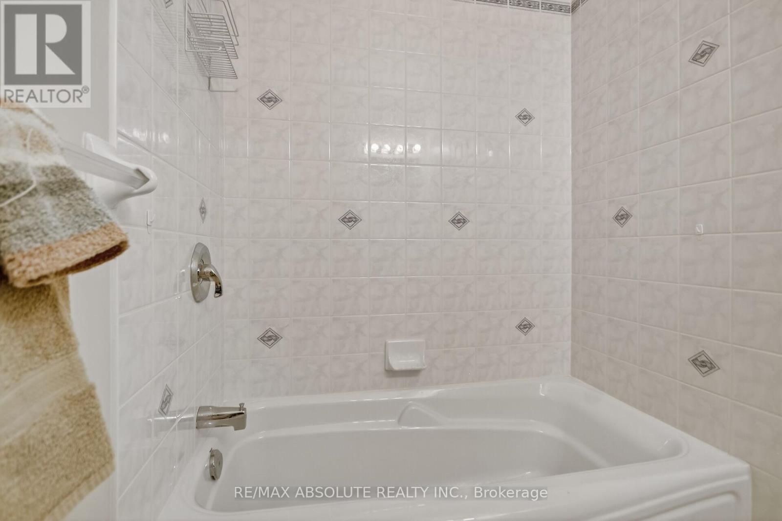 17 Ammolite Street, Ottawa, Ontario  K2S 1Y8 - Photo 31 - X12940700