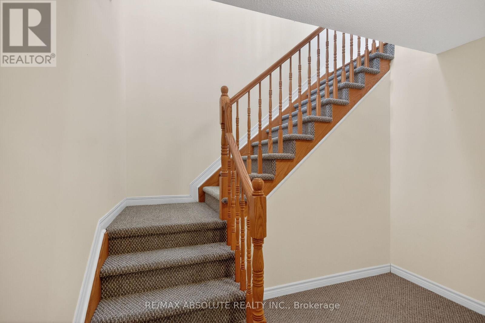 17 Ammolite Street, Ottawa, Ontario  K2S 1Y8 - Photo 33 - X12940700