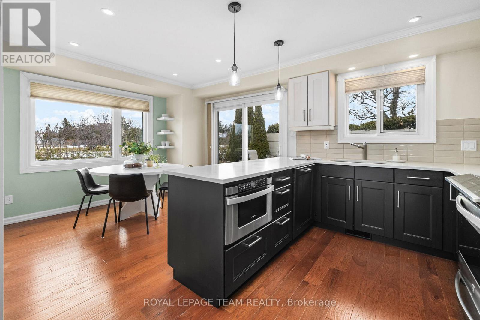 28 Conover Street, Ottawa, Ontario  K2G 4B3 - Photo 11 - X12940726