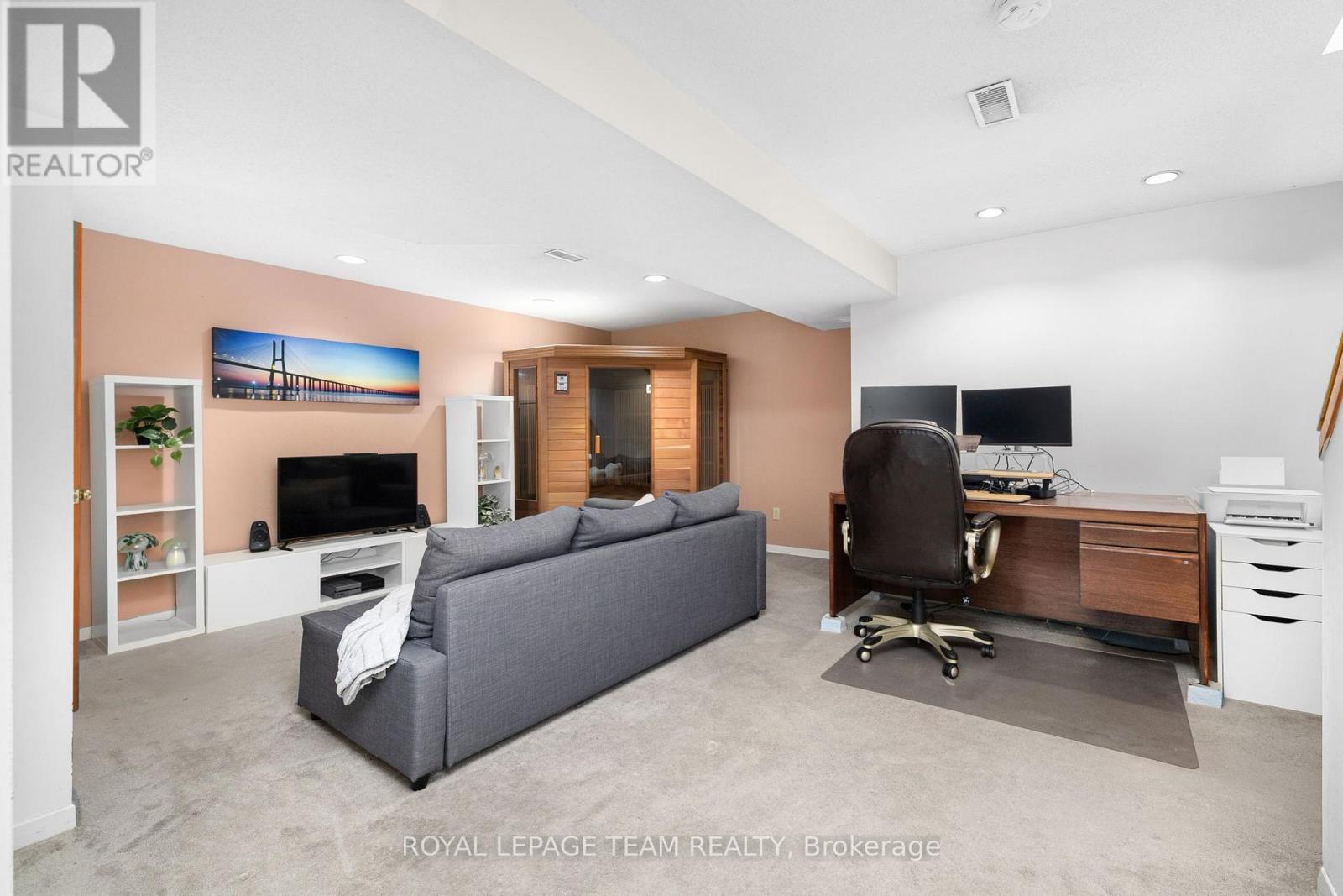 28 Conover Street, Ottawa, Ontario  K2G 4B3 - Photo 31 - X12940726