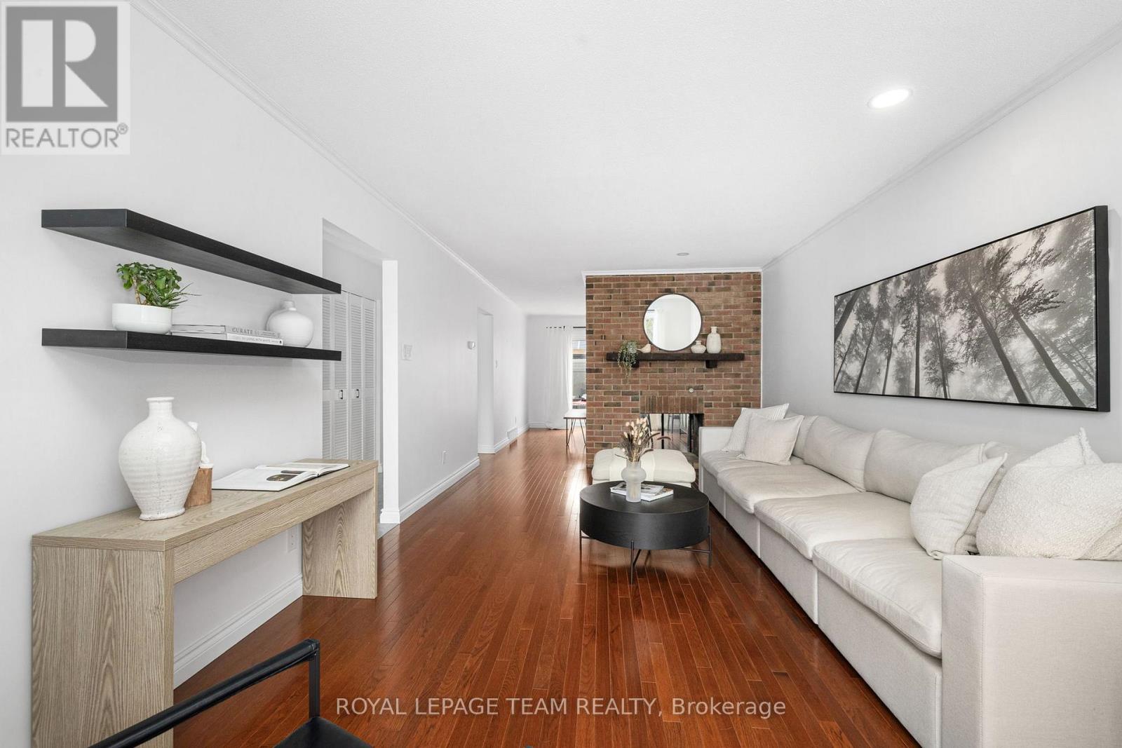 28 Conover Street, Ottawa, Ontario  K2G 4B3 - Photo 8 - X12940726