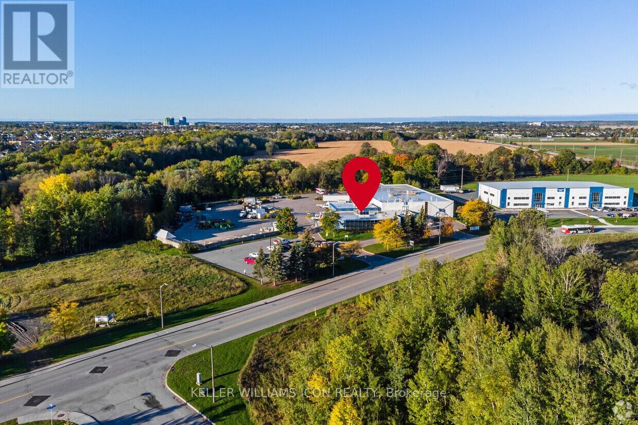 A - 90 Bill Leathem Drive, Ottawa, Ontario  K2J 0R3 - Photo 5 - X12940768