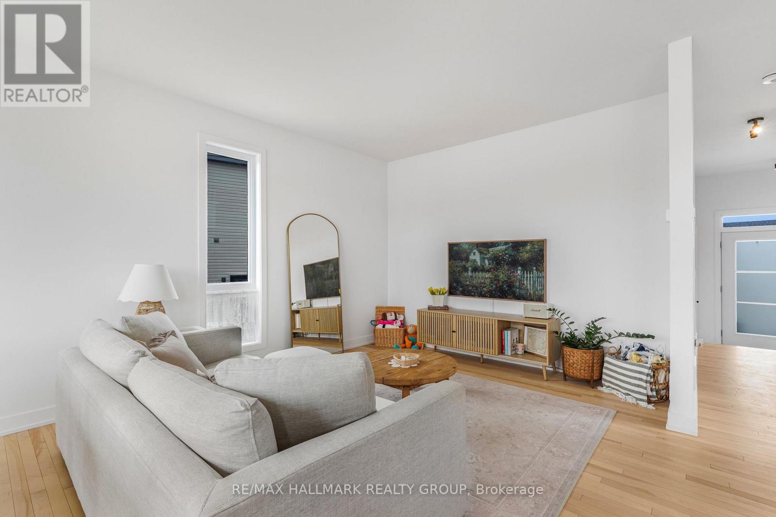 1356 Diamond Street, Clarence-Rockland, Ontario  K4K 0M6 - Photo 10 - X12940874