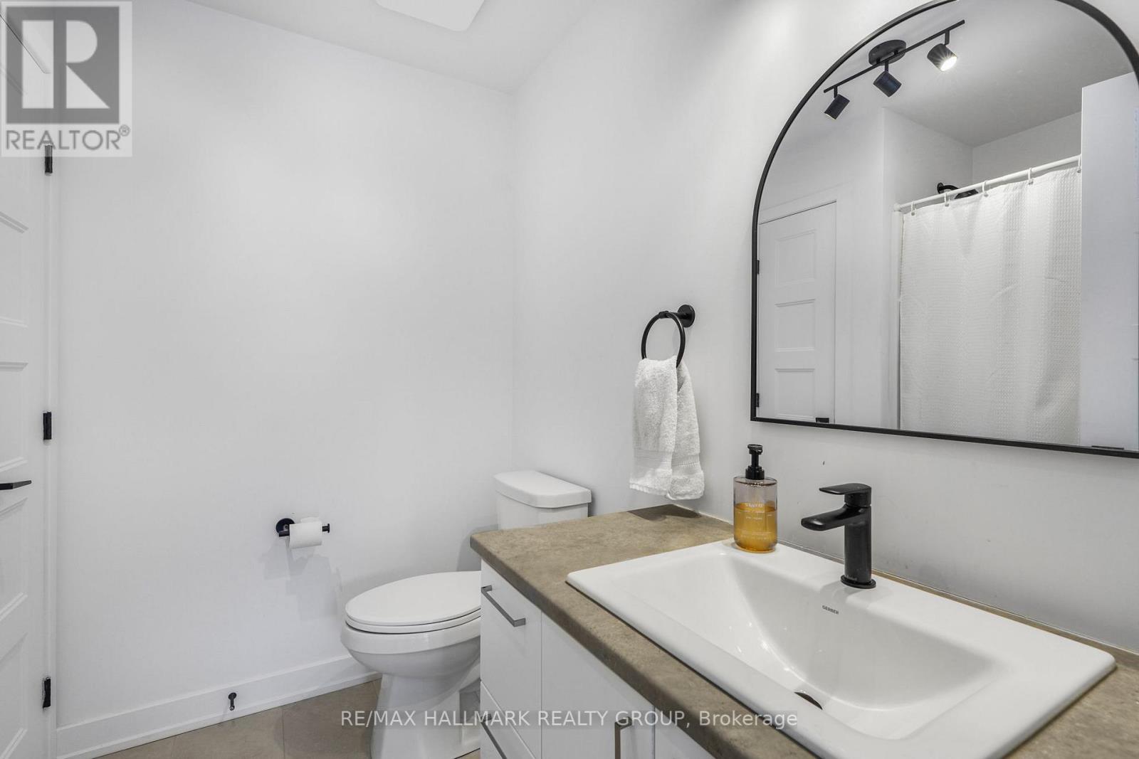 1356 Diamond Street, Clarence-Rockland, Ontario  K4K 0M6 - Photo 19 - X12940874