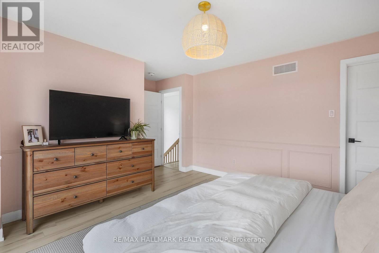 1356 Diamond Street, Clarence-Rockland, Ontario  K4K 0M6 - Photo 21 - X12940874