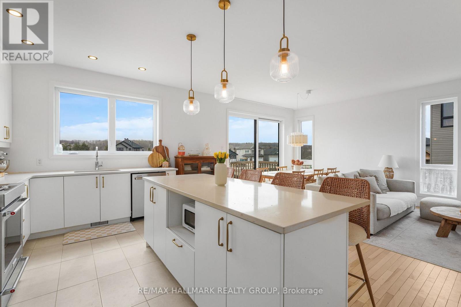 1356 Diamond Street, Clarence-Rockland, Ontario  K4K 0M6 - Photo 7 - X12940874