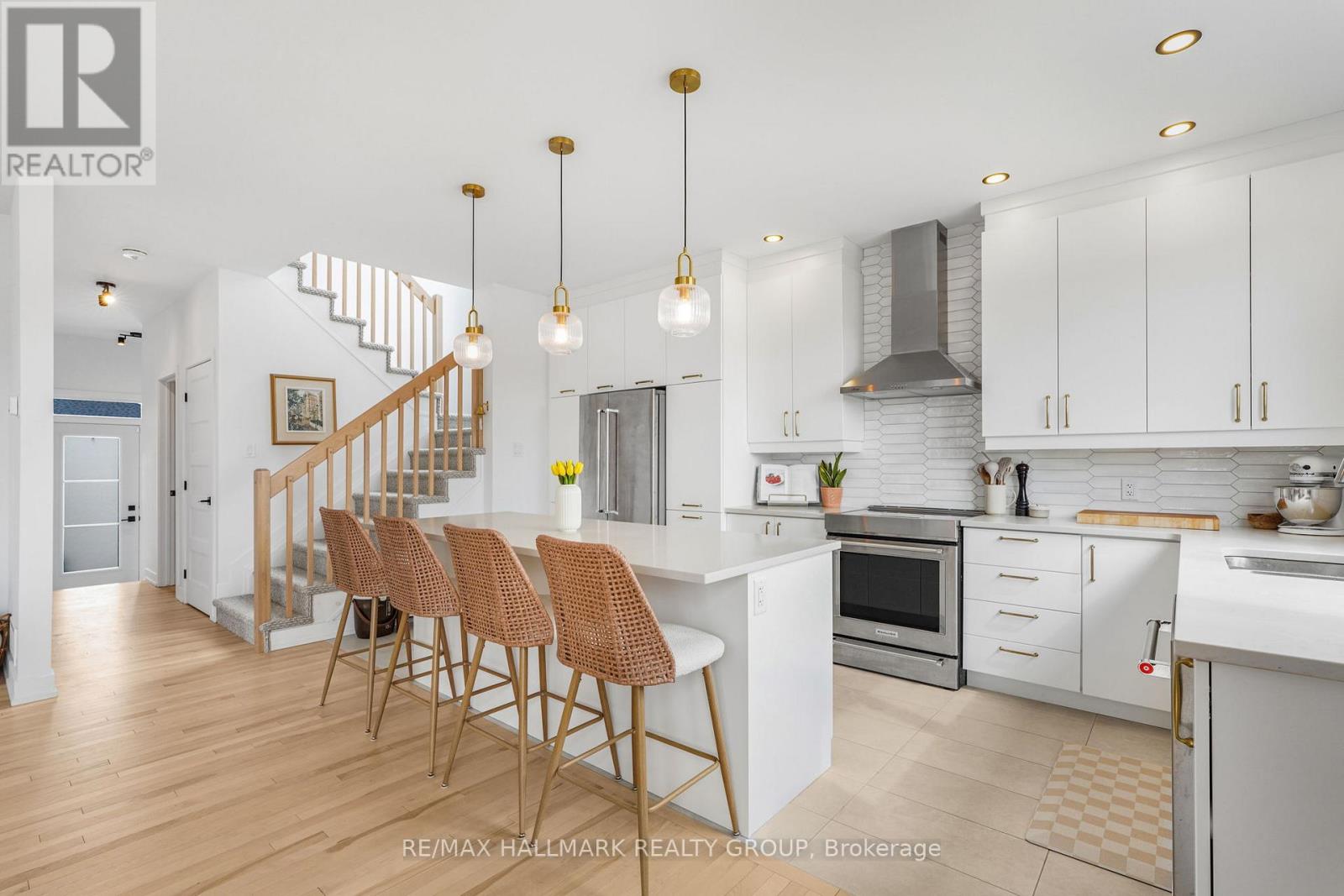 1356 Diamond Street, Clarence-Rockland, Ontario  K4K 0M6 - Photo 9 - X12940874